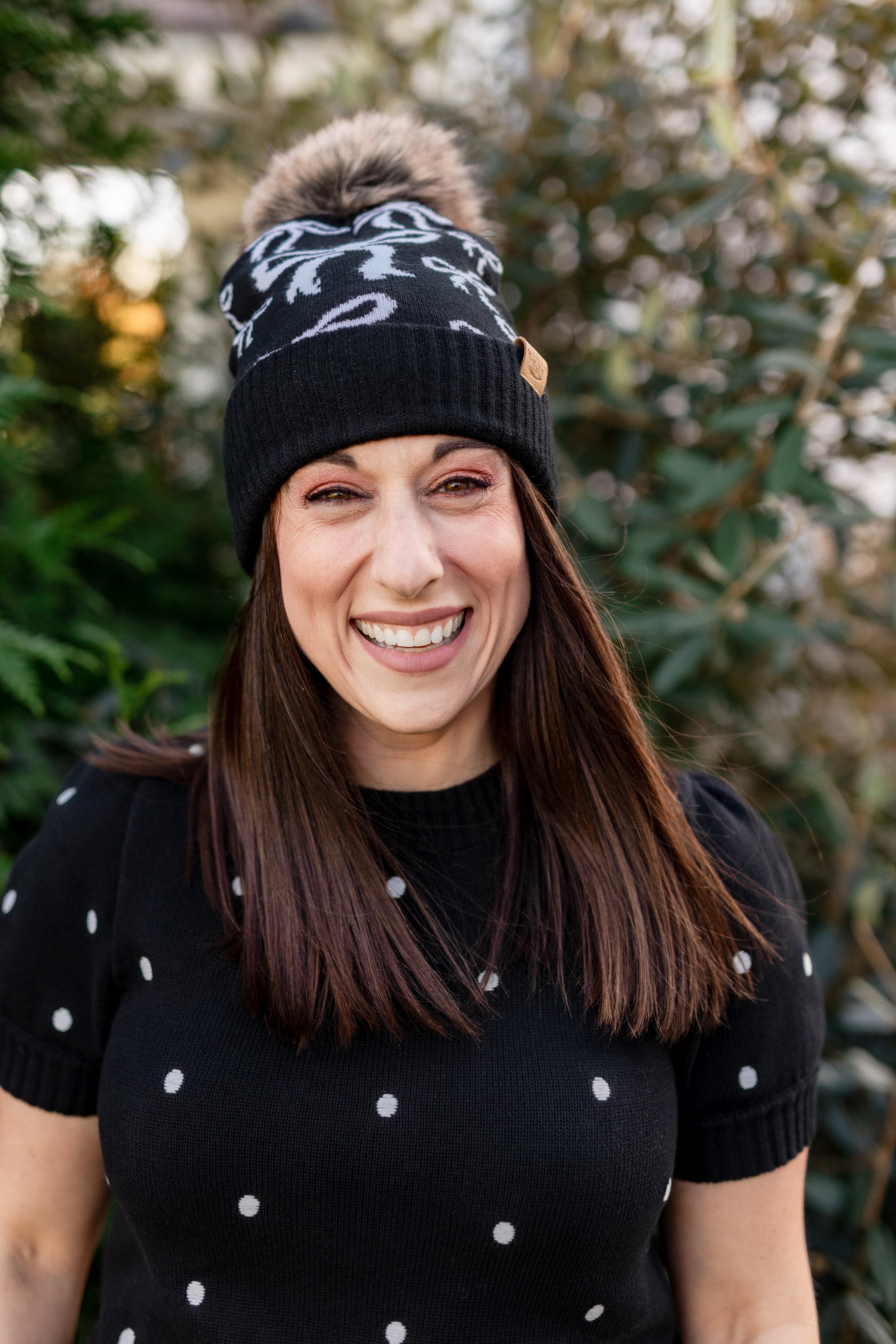 Black & White Bow Pom Hat