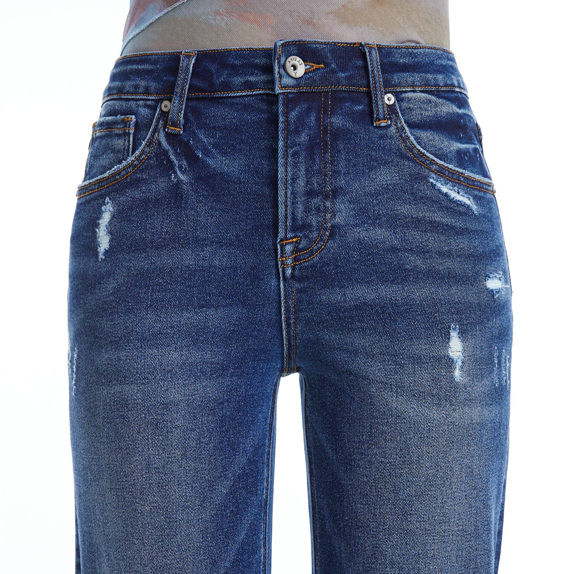 HIGH RISE MOM JEANS WITH FINISHED HEM-BLUEBELL WASH