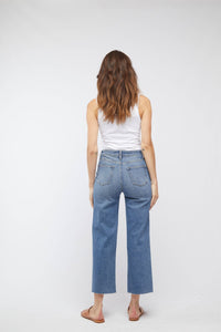 Aberdeen Ankle Crop High Rise Jean, Vintage Worn - Clove & Ivy